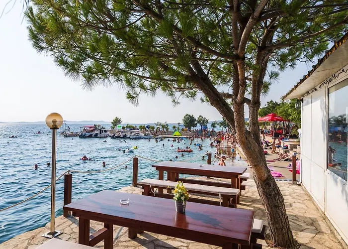 Apartments With Parking Space Sveti Petar, Biograd - 6174 Apartment Sveti Filip i Jakov